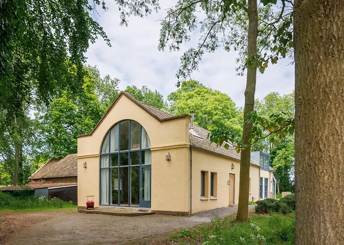 Koetshuis landgoed Iepenoord